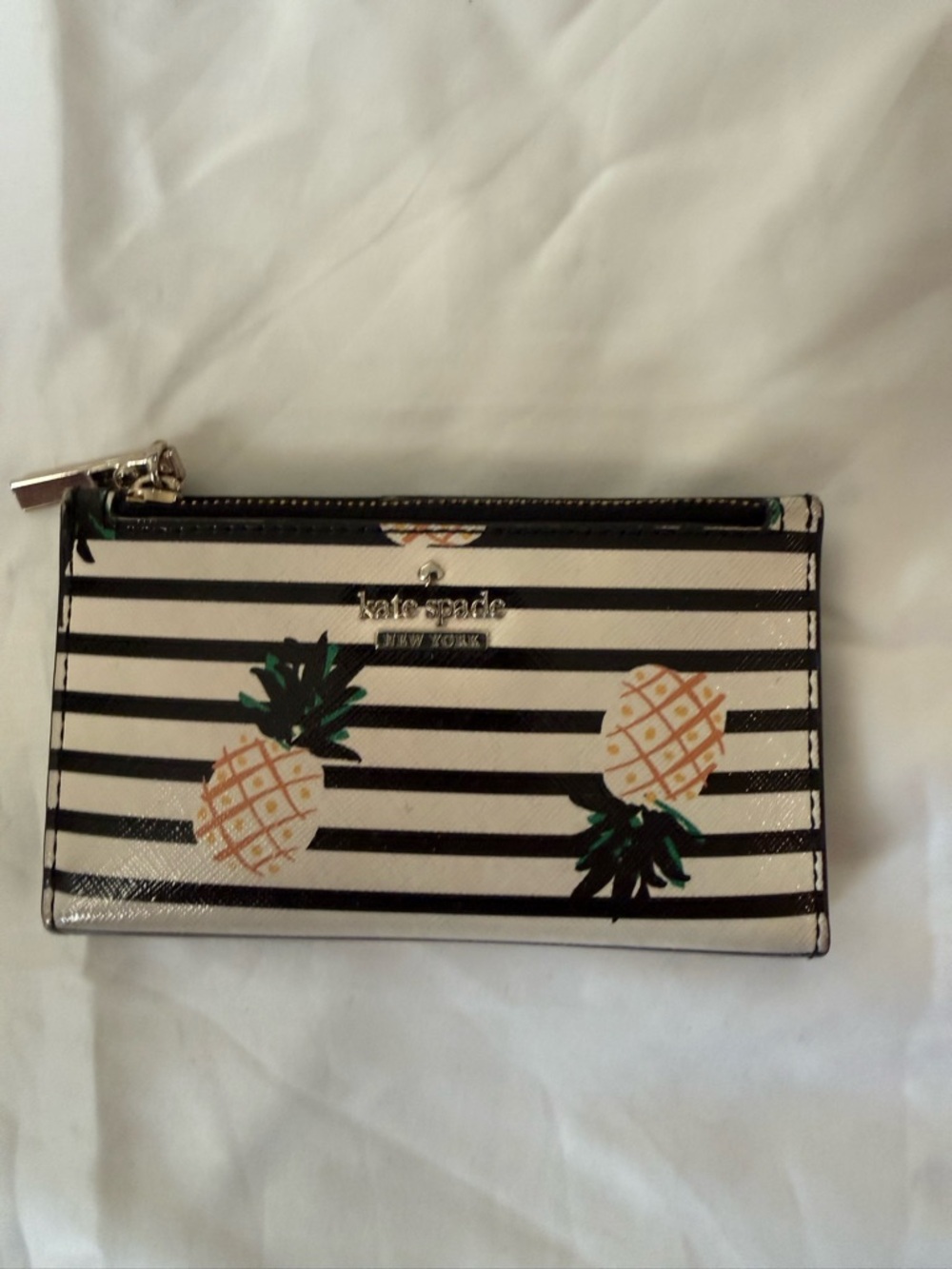 kate spade Black & White Striped Pineapple Zip Card Holder Wallet